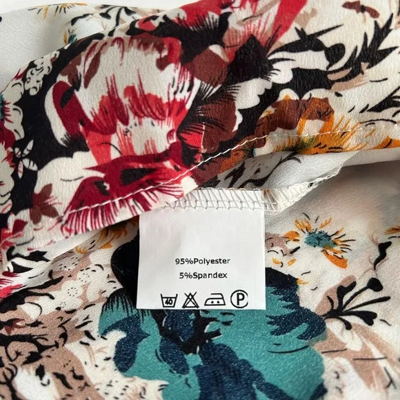 NWT Cupshe floral wrap dress - Picture 12 of 13